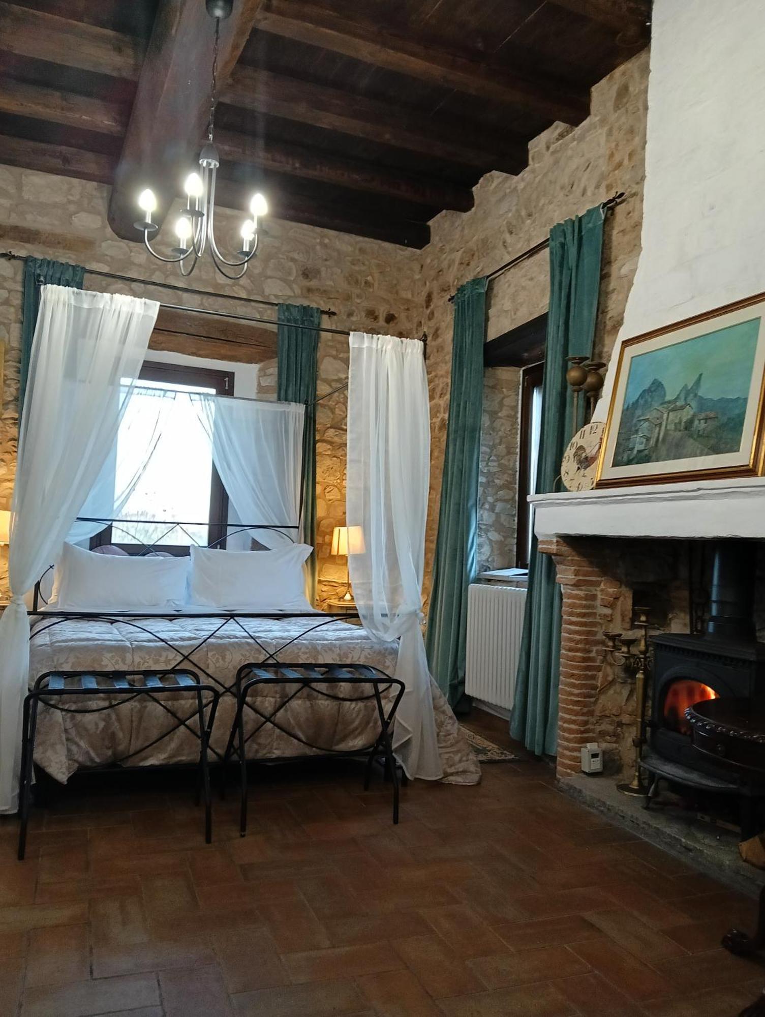 Agriturismo Casa Rastelli Monte Orsello Habitación foto